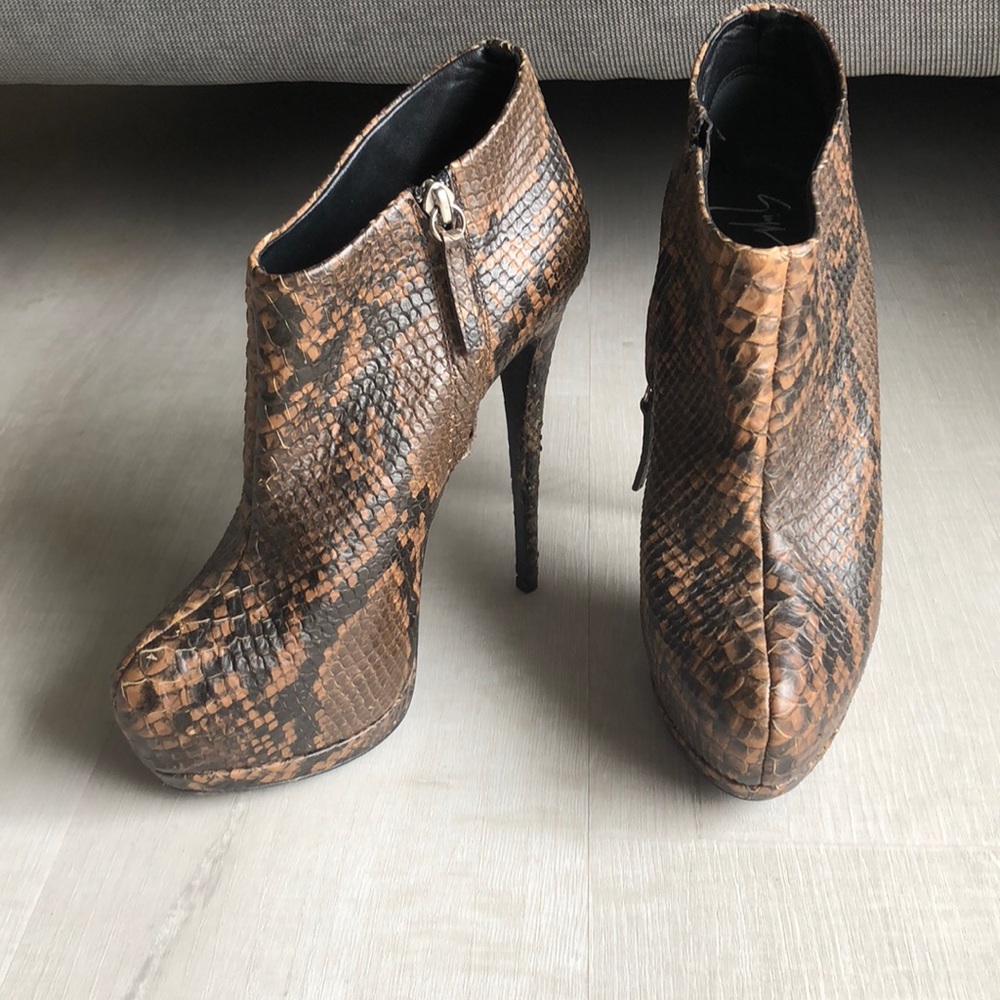 Giuseppe Zanotti snake booties